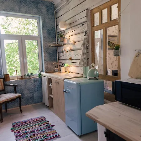 Cozy Summer Nest In The Center By The River Апартаменты
