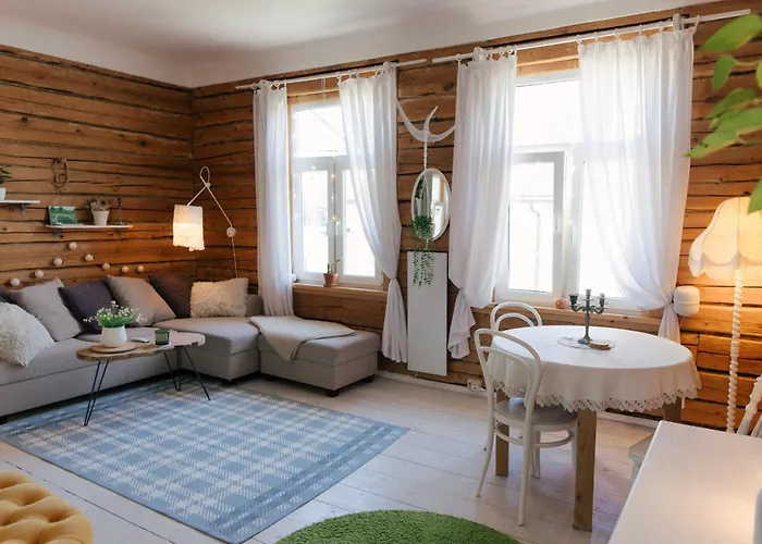 Apartment Cozy Summer Nest In The Center By The River *